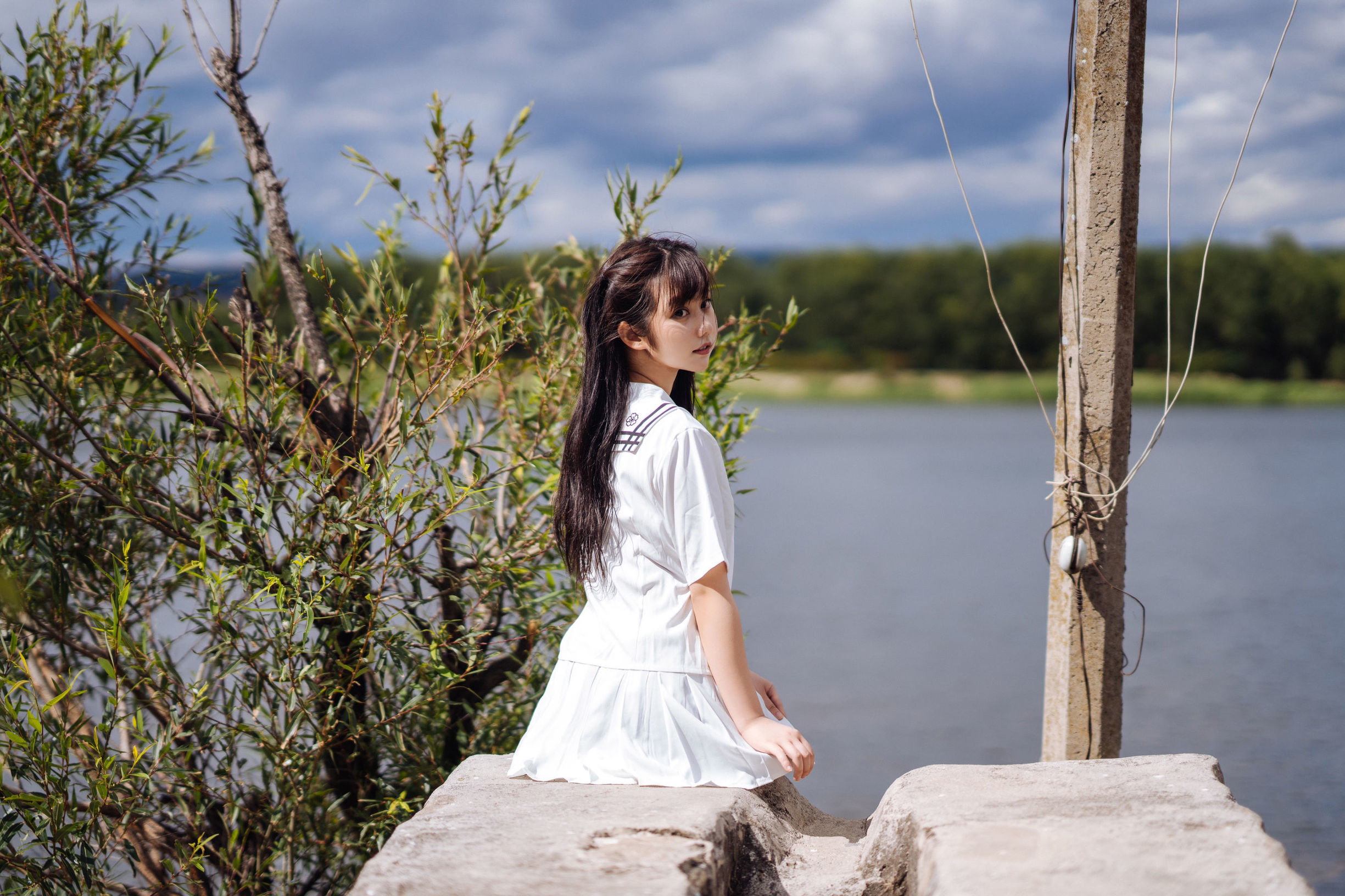 [COS福利]微博福利姬镜酱静夏之JK少女插图6
